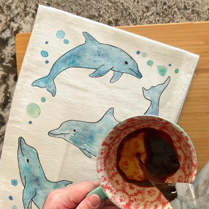 Dolphins Beach Tea Towel – Coastal Animal Gift