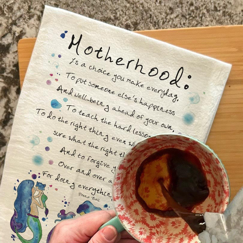 Motherhood Tea Towel – Sentimental Gift for Moms