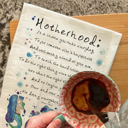 Motherhood Tea Towel – Sentimental Gift for Moms