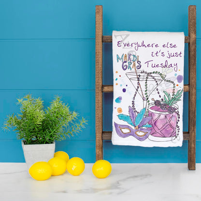 Fat Tuesday Cocktails Tea Towel – Mardi Gras Bar Decor