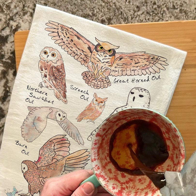 Owls of North America Tea Towel – Bird Watcher Decor